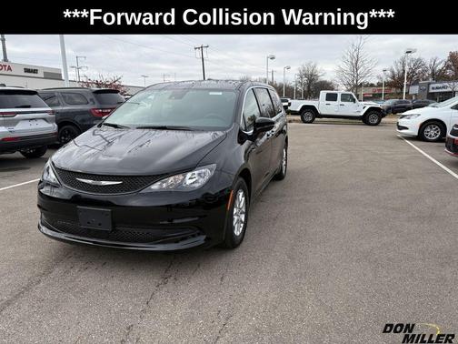 2026 Chrysler Voyager LX