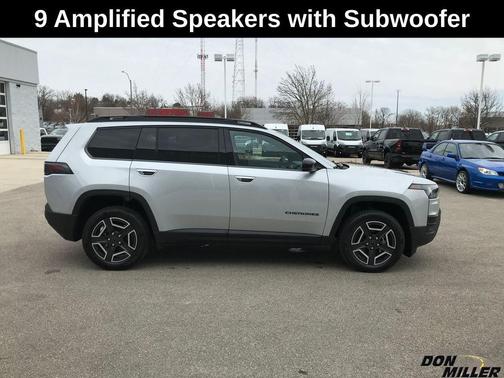 Silver Zynith Clearcoat 2026 Jeep Cherokee LAREDO/LIMITED