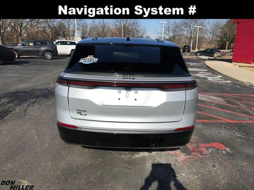 Silver Zynith Clearcoat 2025 Jeep Wagoneer S Launch Edition