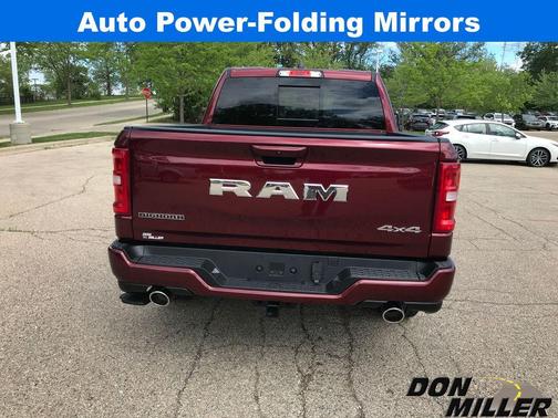 2025 RAM 1500 Big Horn/Lone Star