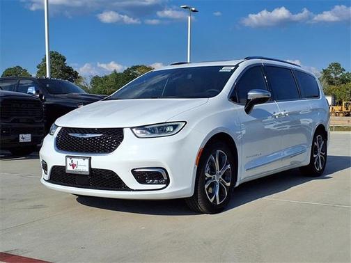 2026 Chrysler Pacifica Pinnacle