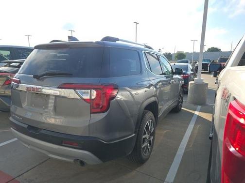 2020 GMC Acadia SLE