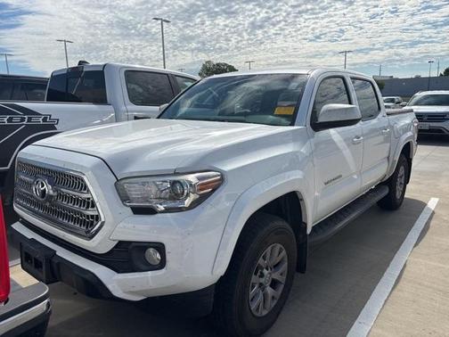 2017 Toyota Tacoma SR5