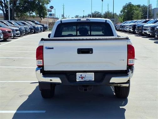 2017 Toyota Tacoma SR5