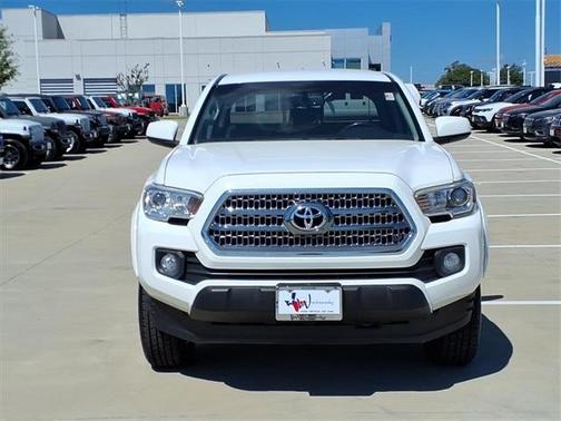 2017 Toyota Tacoma SR5