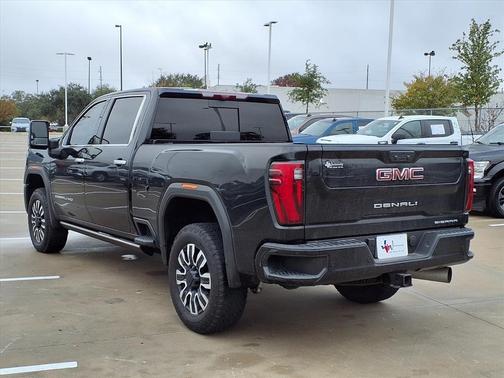 2025 GMC Sierra 2500 Denali