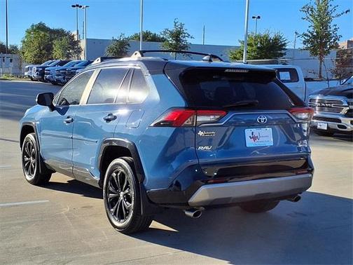 2022 Toyota RAV4 Hybrid XSE