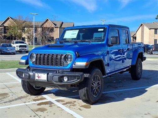 2026 Jeep Gladiator Sport