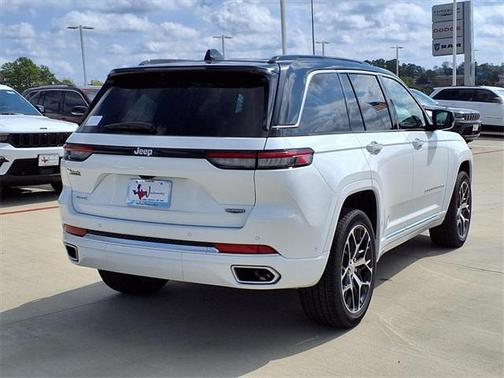 2025 Jeep Grand Cherokee Summit