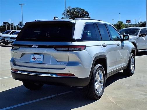 2025 Jeep Grand Cherokee Laredo X