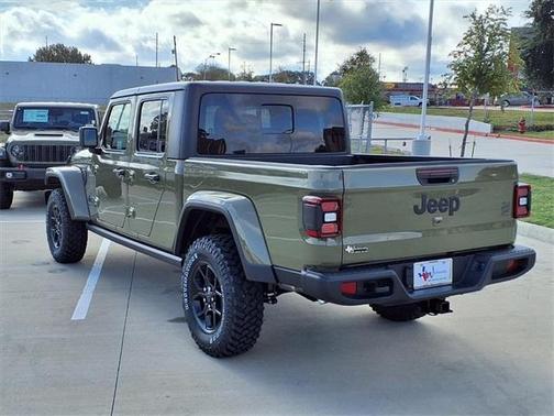 2026 Jeep Gladiator Sport