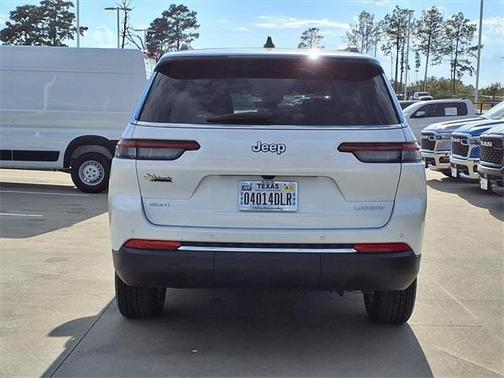 2025 Jeep Grand Cherokee L Laredo