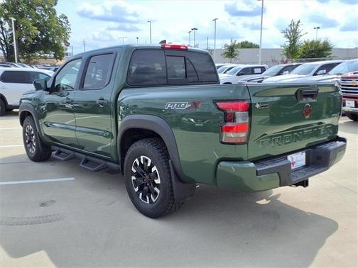 2022 Nissan Frontier PRO-X