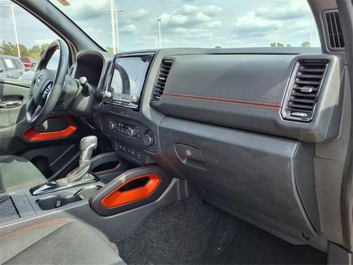 2022 Nissan Frontier PRO-X