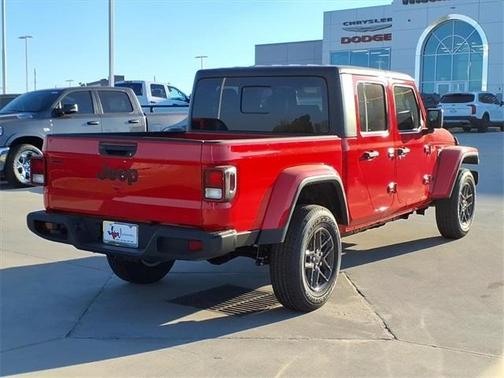 2025 Jeep Gladiator Sport