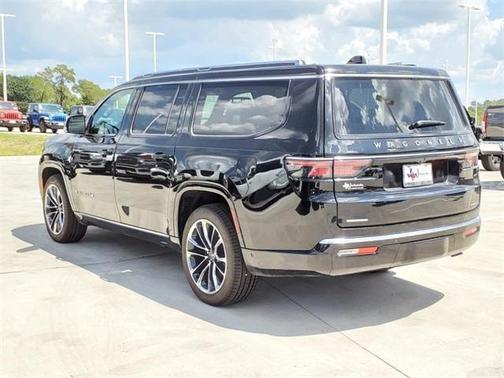 2023 Jeep Wagoneer L Series III