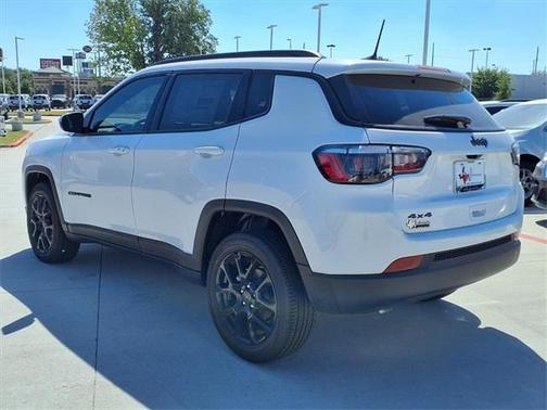 2026 Jeep Compass Latitude