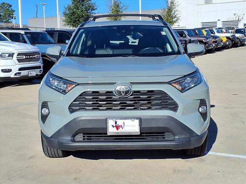 2019 Toyota RAV4 XLE Premium