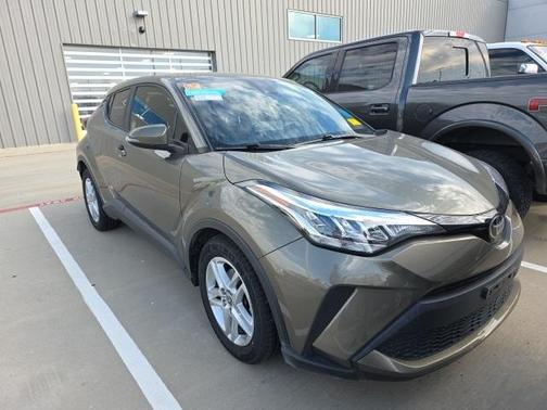 2021 Toyota C-HR LE