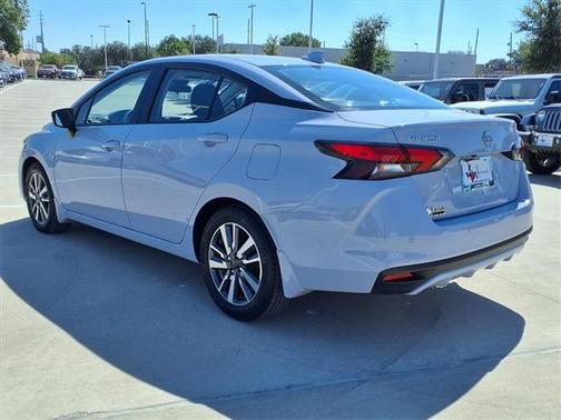 2024 Nissan Versa 1.6 SV