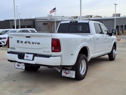 2025 RAM 3500 Limited
