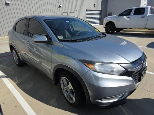 2017 Honda HR-V LX