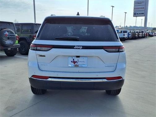 2025 Jeep Grand Cherokee Laredo X