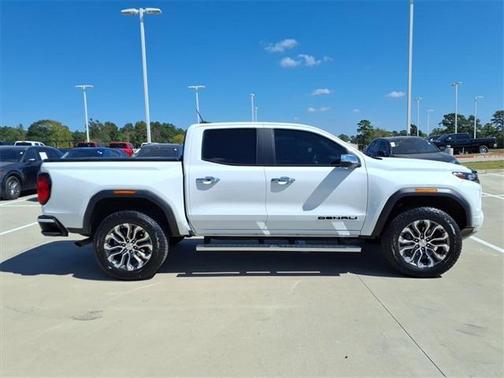 2023 GMC Canyon Denali