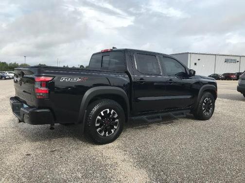2023 Nissan Frontier PRO-X