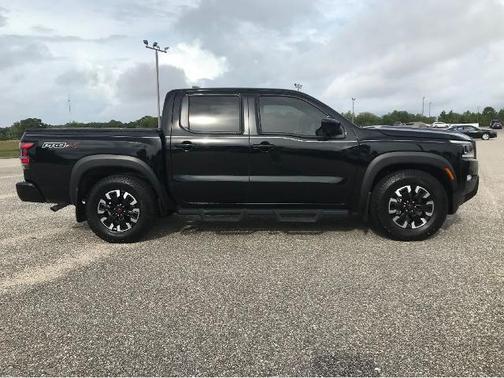 2023 Nissan Frontier PRO-X