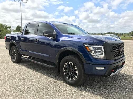 2024 Nissan Titan PRO-4X