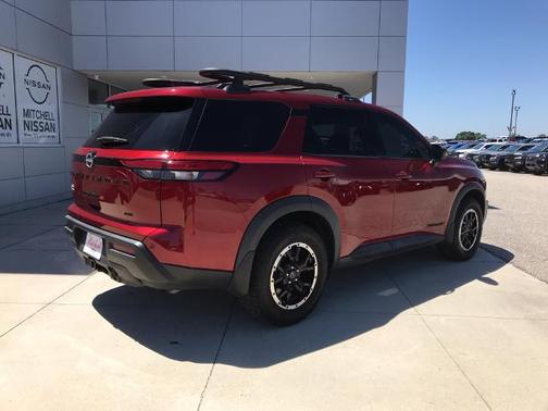 Scarlet Ember 2023 Nissan Pathfinder Rock Creek