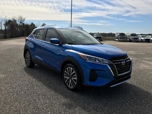 2024 Nissan Kicks SV