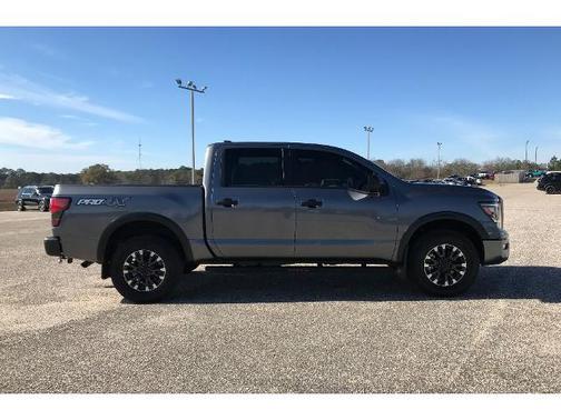 2024 Nissan Titan PRO-4X