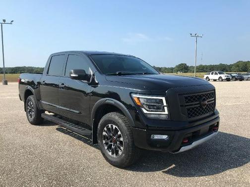 2023 Nissan Titan PRO-4X