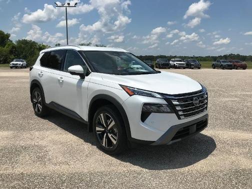 2025 Nissan Rogue SL