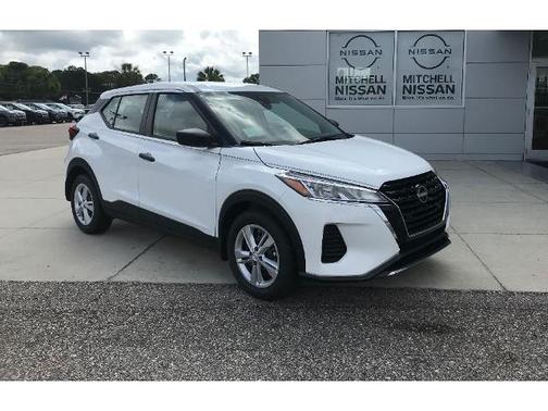 2025 Nissan Kicks Play S