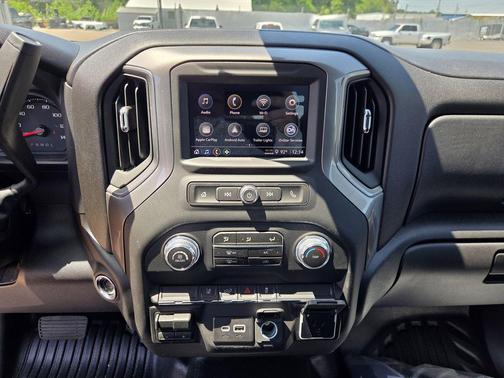 Summit White 2026 GMC Sierra 2500 Pro