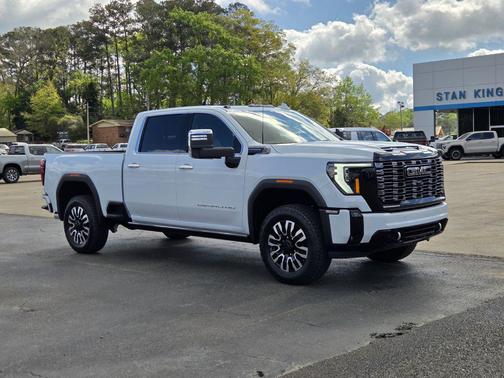Glacier White 2026 GMC Sierra 2500 Denali Ultimate
