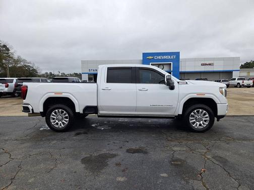 2022 GMC Sierra 2500 Denali