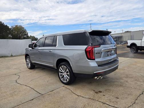 2024 GMC Yukon XL Denali