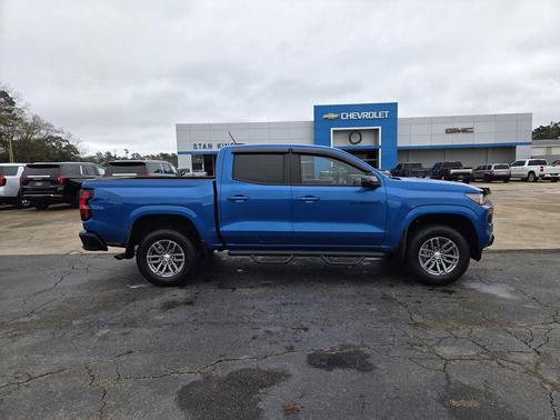 2023 Chevrolet Colorado LT