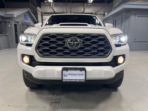 2021 Toyota Tacoma TRD Sport