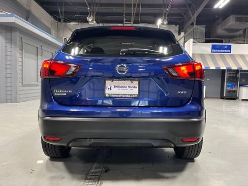Caspian Blue 2018 Nissan Rogue Sport S