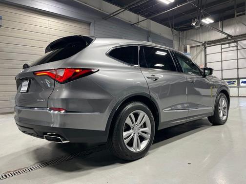 Liquid Carbon Metallic 2024 Acura MDX Base