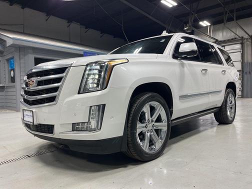 2017 Cadillac Escalade Premium Luxury