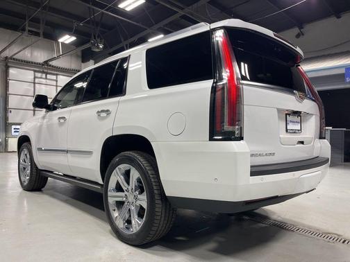 2017 Cadillac Escalade Premium Luxury