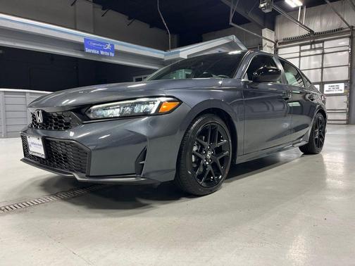 Meteorite Gray Metallic 2026 Honda Civic Sport