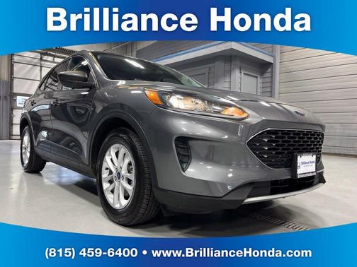 Carbonized Gray Metallic 2022 Ford Escape SE