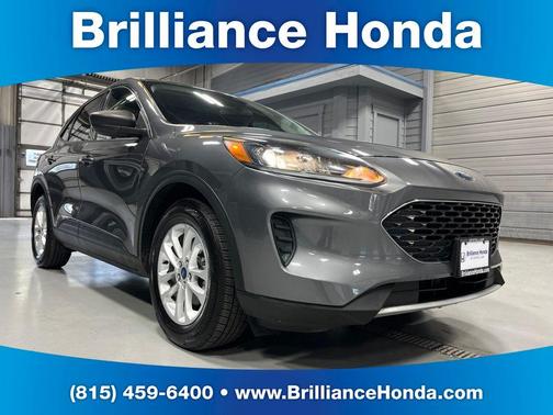 Carbonized Gray Metallic 2022 Ford Escape SE